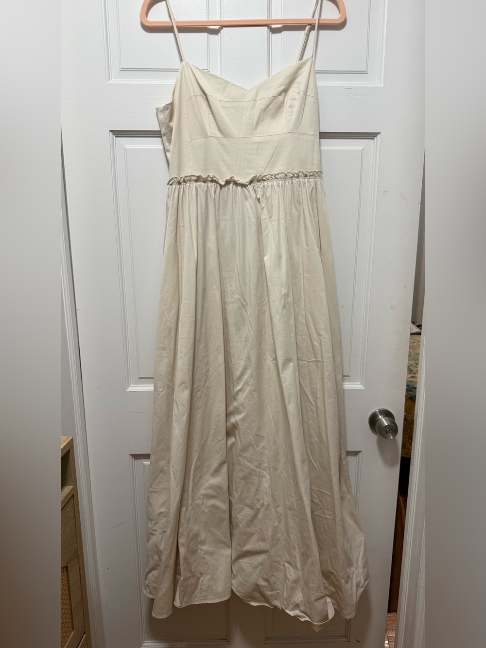 VIRAL Banana Republic Cream Heart Neckline Maxi Dress